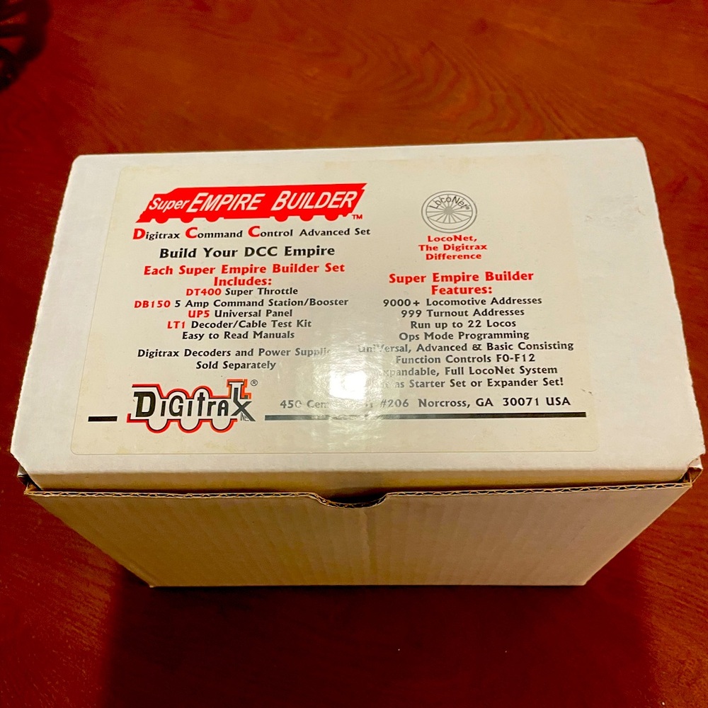 Model railroaders- Digital Command Control set